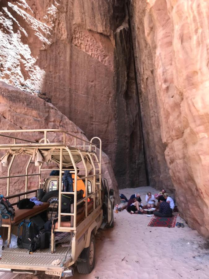 וואדי רם Wadirum Zeid Camp&Tours מראה חיצוני תמונה